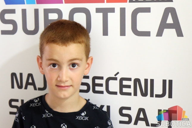 Sedmogodišnji Vukašin osvojio srebro na Međunarodnoj Olimpijadi u mentalnoj aritmetici