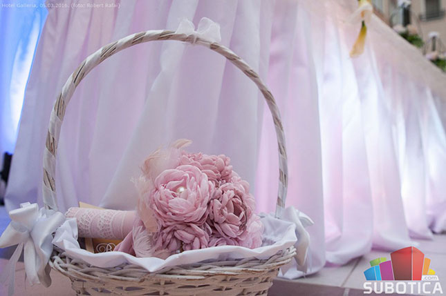 Balska dvorana jedno od omiljenih mesta mladenaca