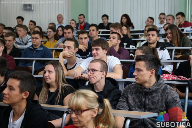 Visoka tehnička škola dočekala brucoše