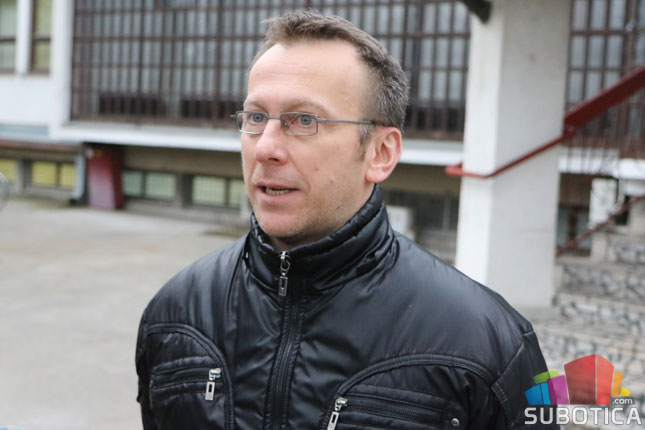 Broj novoobolelih stagnira, broj prijema u kovid delu bolnice i dalje visok