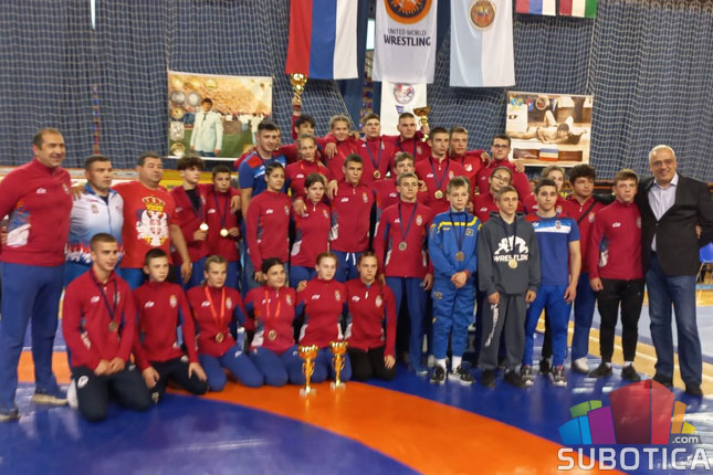 Rvanje: Održan 16. Memorijalni turnir "Refik Memišević Brale"