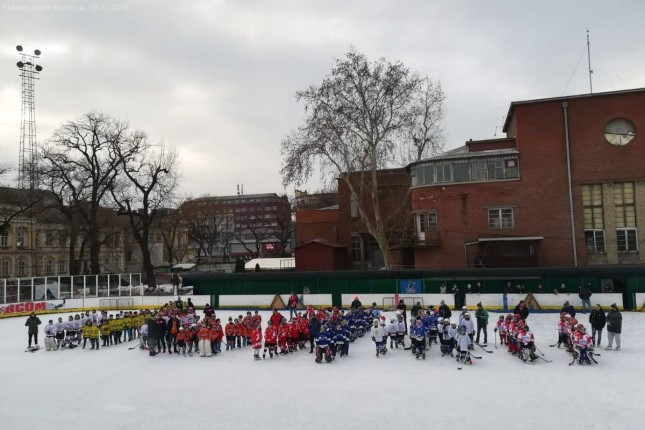 Hokej na ledu: Uzbudljiv vikend mlađih selekcija Spartaka na ledu u Subotici