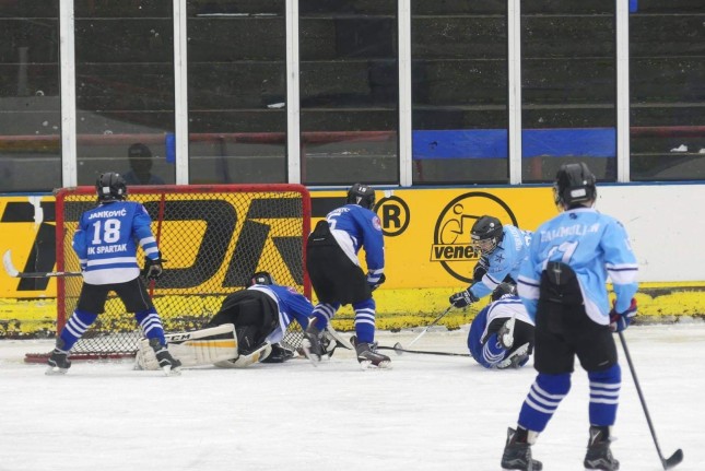 Hokej na ledu: Uzbudljiv vikend mlađih selekcija Spartaka na ledu u Subotici