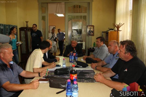 Veljović u Bajmoku: Postoje novi tragovi, verujemo da je Tijana živa