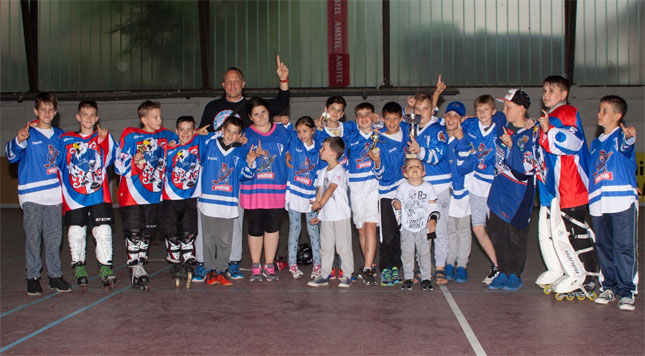 Hokejaši Spartaka (U14) šampioni Srbije u inlajn hokeju