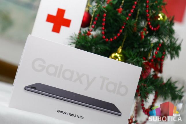 Tablet računari za decu iz hraniteljskih porodica