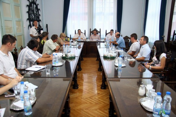 Osam miliona dinara za rad poljoprivrednih organizacija