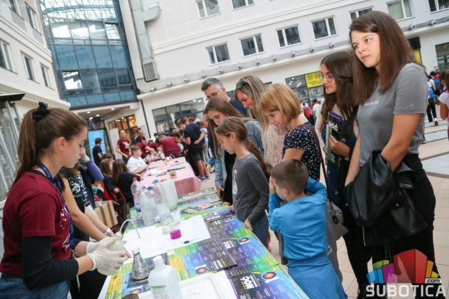 Rekordan broj učesnika na 10. Noći istraživača