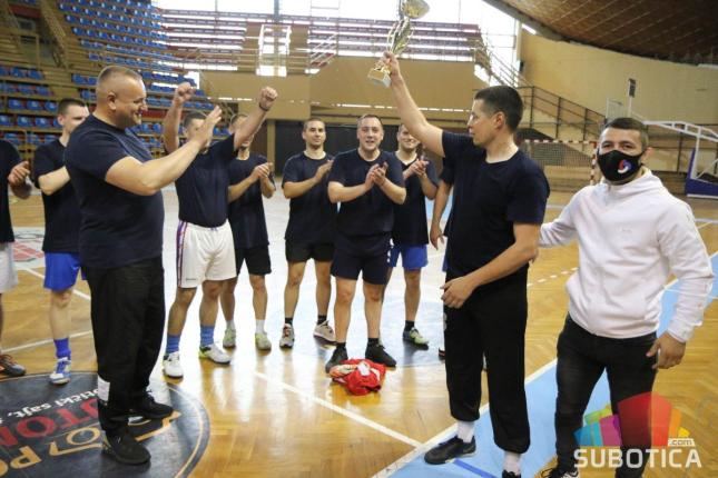 Završena takmičenja u okviru akcije "Sport u policiji", pobednici obezbedili plasman na Regionalno prvenstvo
