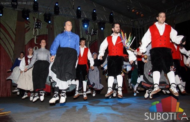 Svečano otvoren Interetno 2012