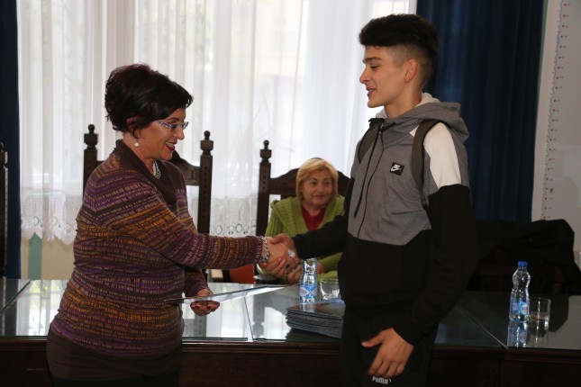 Uručeni ugovori o stipendiranju deficitarnih zanatskih zanimanja