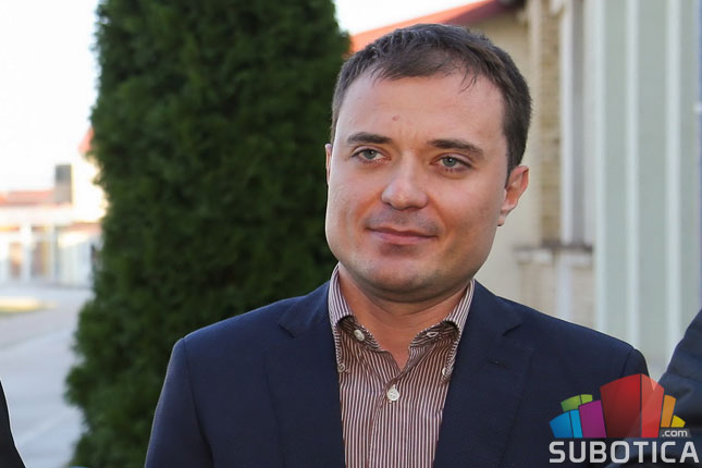 Nova fabrika litijum-jonskih baterija u Subotici ne zavisi od rudnika „Jadar”