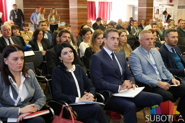 Za veću bezbednost dece - inicijativa da srpski registar pedofila bude javan