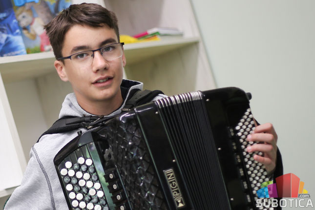 Oni dolaze: Bogdan Petrović, učenik OŠ "Sonja Marinković" i Muzičke škole Subotica
