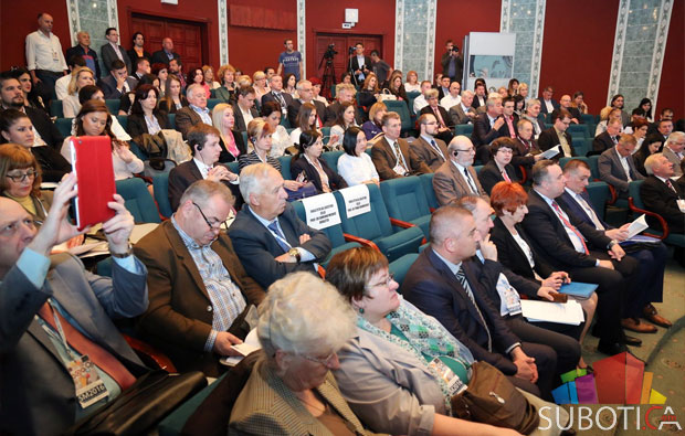 Otvoren naučni skup SM2016 na Paliću