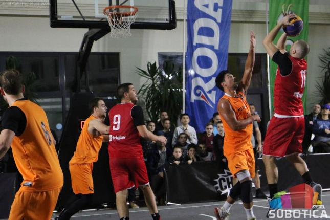 Basket: Srbija savladala Hrvatsku u finalu olimpijskog kvalifikacionog turnira