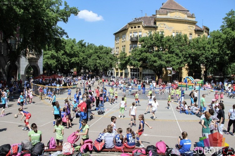 Festival ulične odbojke za vikend na Gradskom trgu
