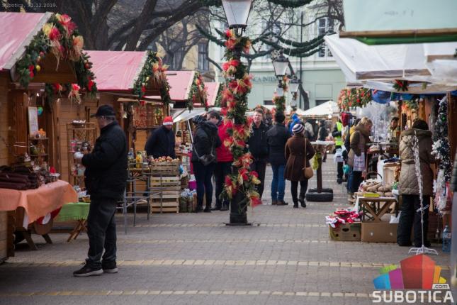 Lokali popunjeni za dnevni doček Nove godine