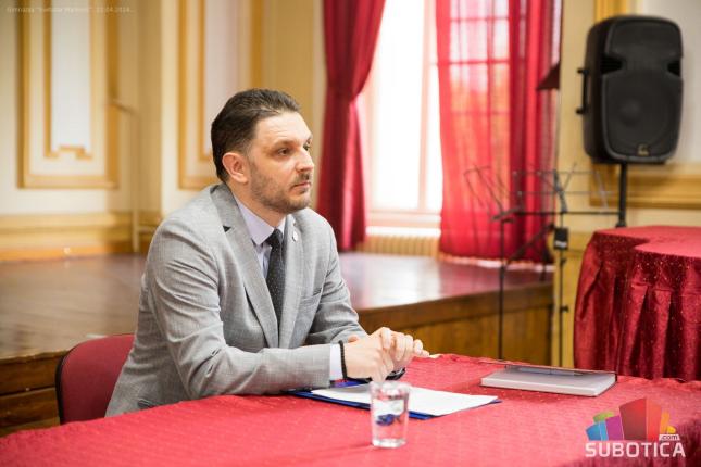 Održano predavanje posvećeno nevino stradalim žrtvama u Drugom svetskom ratu