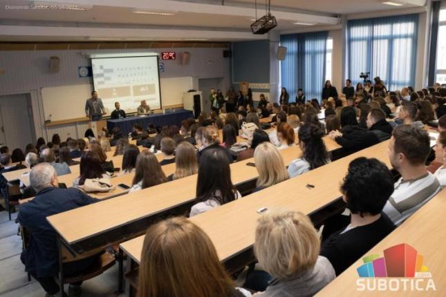 Počela nova akademska godina - prijem za brucoše na Ekonomskom fakultetu