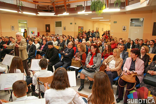 Održana svečanost povodom završetka radova na adaptaciji OŠ "Sonja Marinković"