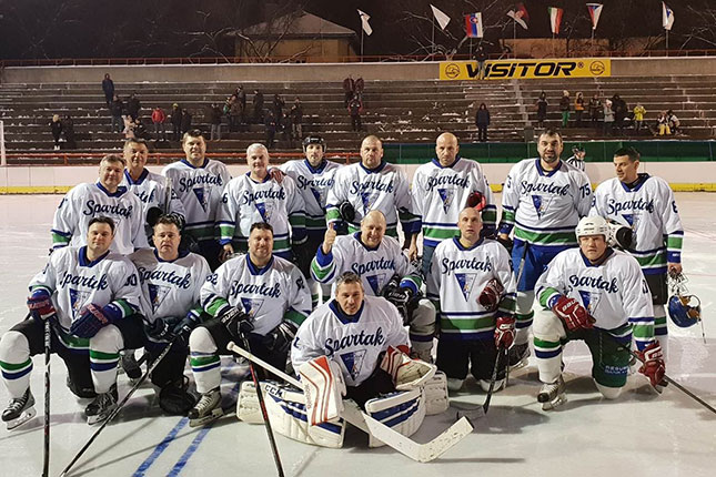 Hokej na ledu: Slovenci najbolji na 14. Međunarodnom turniru veterana, Spartaku treće mesto