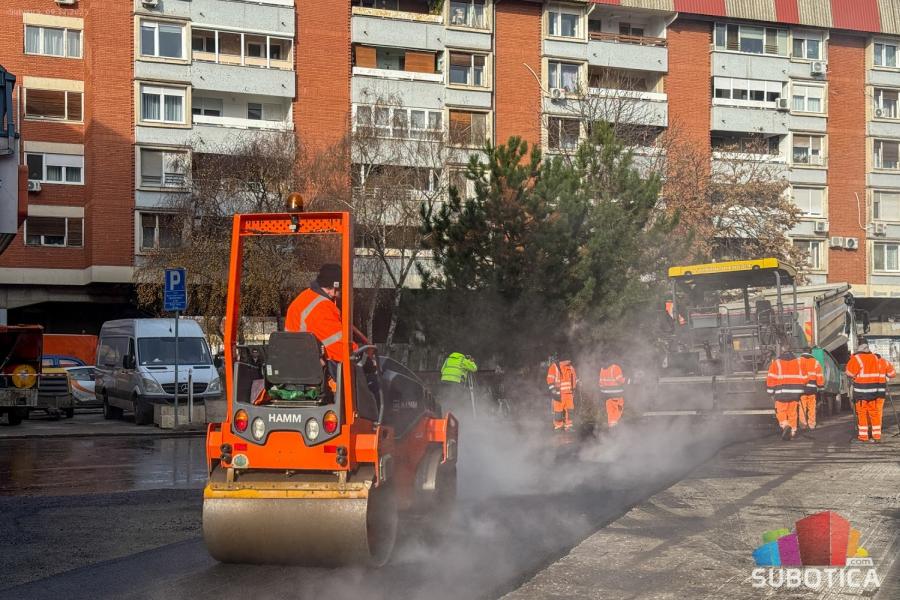 Ulica Vuka Karadžića u potpunoj rekonstrukciji – bezbedniji trotoari i bolji protok saobraćaja