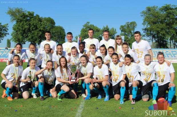 Fudbalerke Spartaka ubedljivom pobedom proslavile titulu