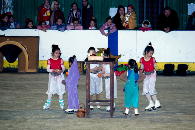 Predstava na ledu "Aladin" u nedelju na Gradskom klizalištu