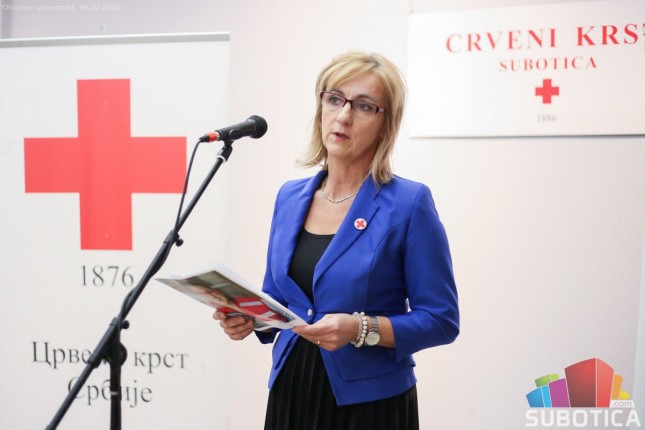 Otvorena izložba fotografija "Zdravstvena zaštita kojom se spasavaju životi migranata na Balkanu"