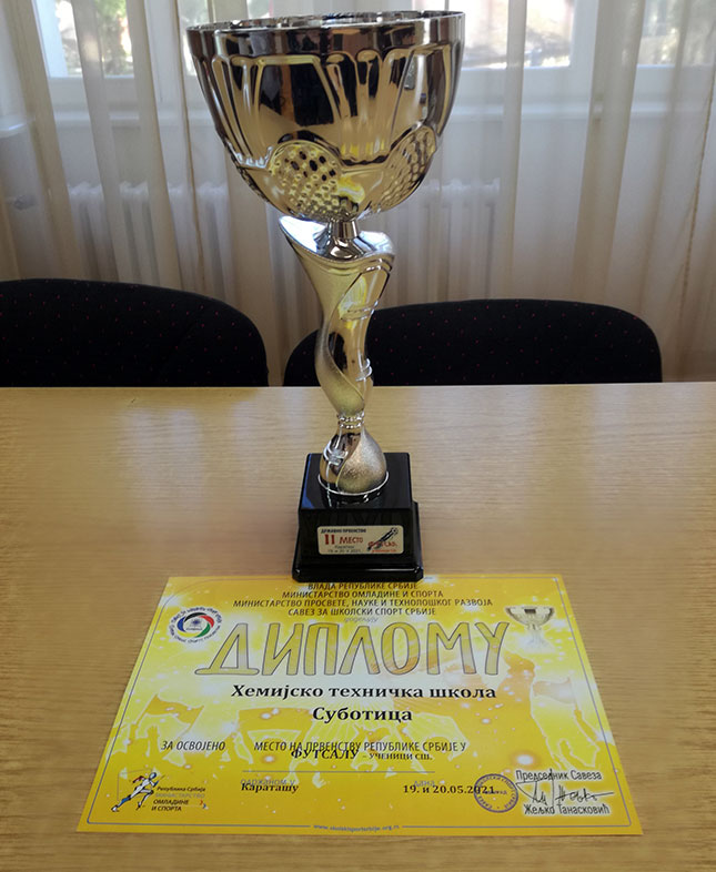 Učenici Hemijske škole vicešampioni Srbije u futsalu