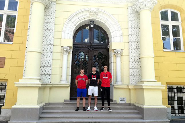 Učenici Hemijske škole vicešampioni Srbije u futsalu