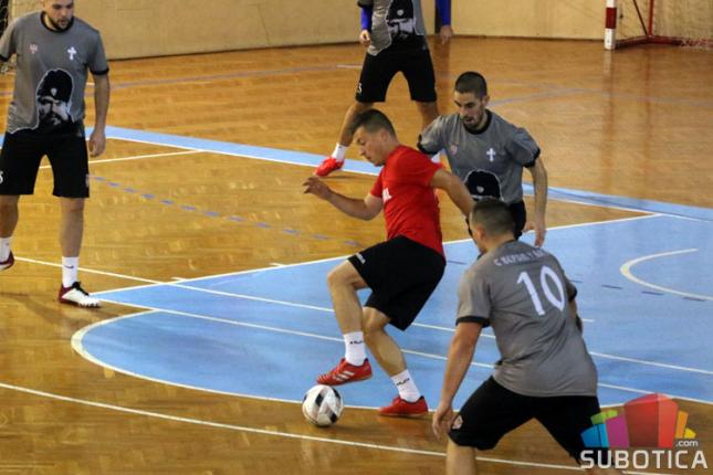 Mali fudbal: U nedelju četvrtfinalni mečevi 48. Novogodišnjeg turnira