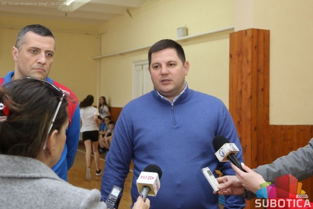 Boks je plemenita veština koja jača karakter