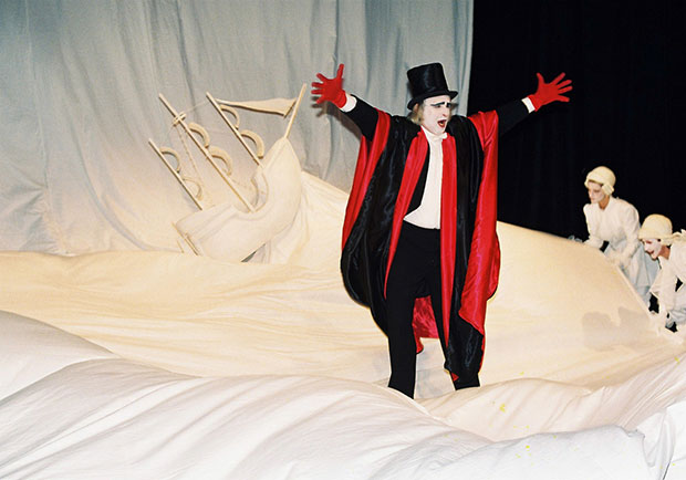 Konferencije i izložbe posvećene subotičkom  Međunarodnom festivalu pozorišta za decu