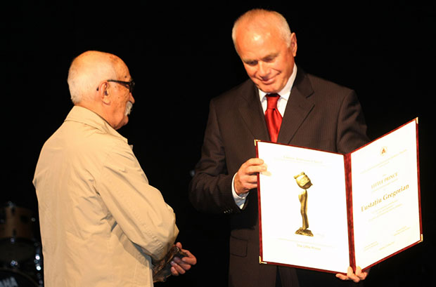 Konferencije i izložbe posvećene subotičkom  Međunarodnom festivalu pozorišta za decu