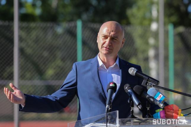 Na Paliću počeli sportski susreti Ekonomskog fakulteta