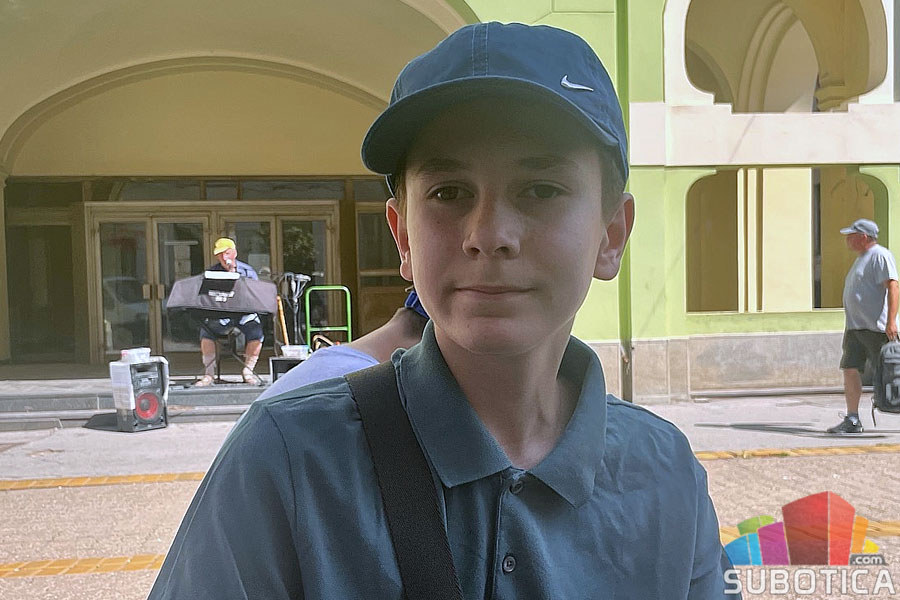 Praznik šaha u našem gradu: velemajstor Inđić igrao simultanku na 64 table