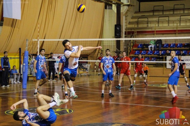 Odbojkaši Spartaka maksimalni protiv Borca