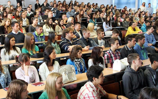 Upis studenata na Ekonomski fakultet u Subotici
