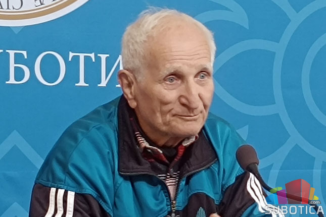 Jugonostalgičari postavljaju spomenik Jovanu Mikiću Spartaku