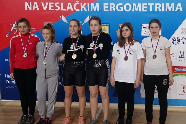 Veslanje: Osvojene tri medalje na Prvenstvu Srbije