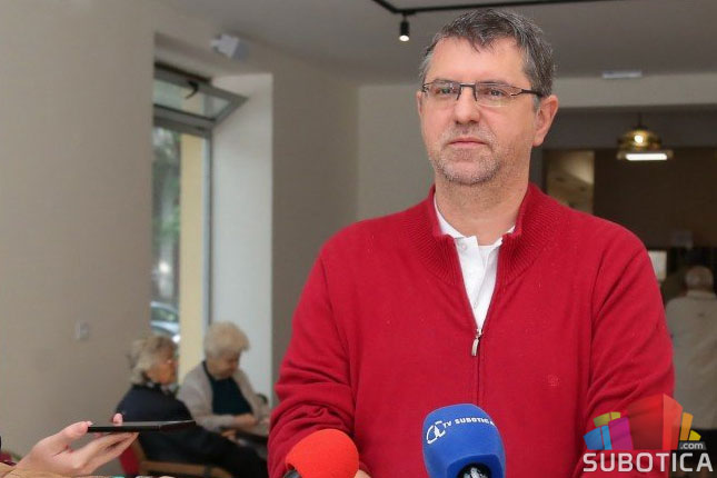 Sekretar Ivanišević obišao novootvorenu pekaru "Zvezda"