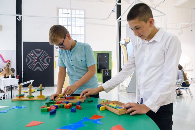 Đaci OŠ "Matija Gubec" učestvovali na Državnom takmičenju u programiranju na mikrobit uređajima