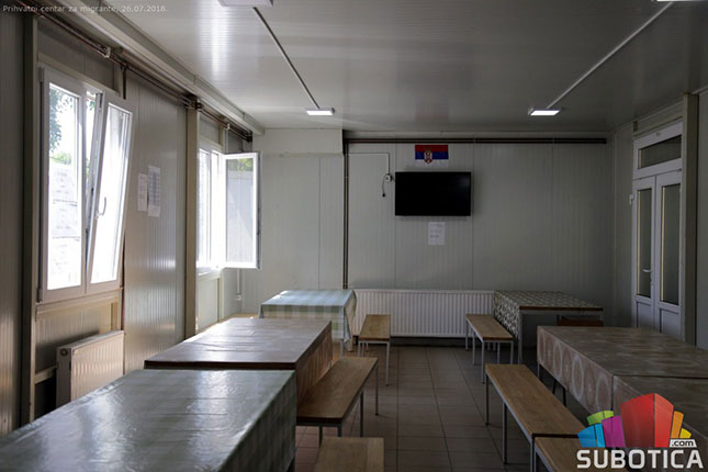 Migranti čekaju dva-tri meseca na legalan ulazak u Mađarsku