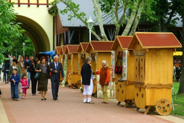 Palićke vinske svečanosti