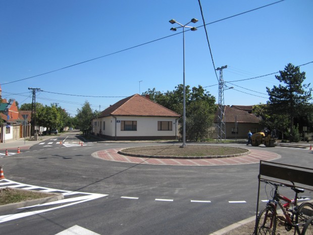 Kružni tok u ulici Ivana Antunovića spreman za svečano otvaranje