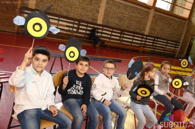 "Medeni doručak" - promocija zdrave ishrane kod dece