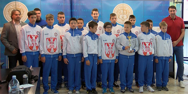 Mlađi pioniri Rukometnog kluba "Subotica" treći u Srbiji