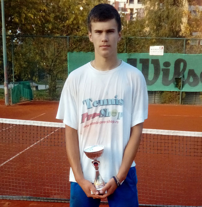 Tenis: Subanović posle dvanaest uzastopnih pobeda poklekao u finalu seniorskog turnira u Čačku